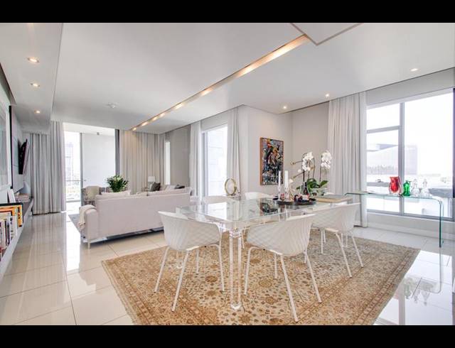 3 BEDROOM APARTMENT FOR SALE IN SANDHURST